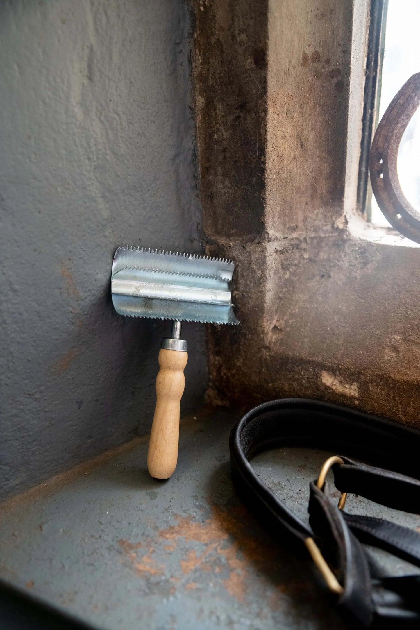 Borstiq Metal Curry Comb