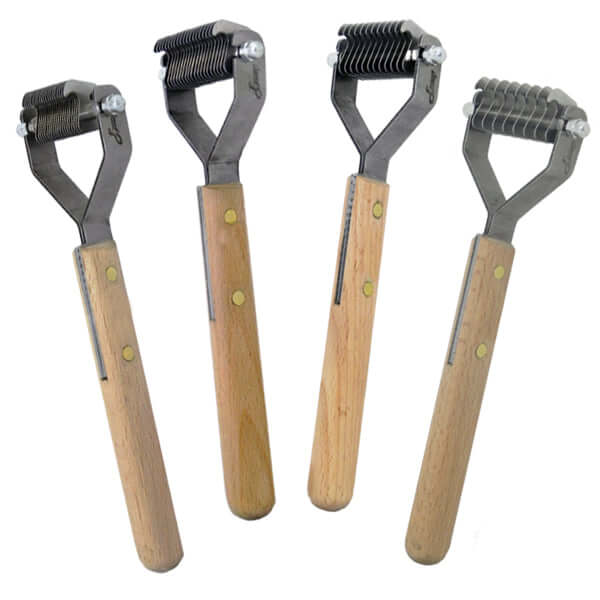 Smart Grooming Smart Tails