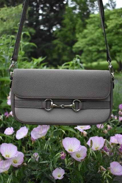 Tucker Tweed Wellington Pochette