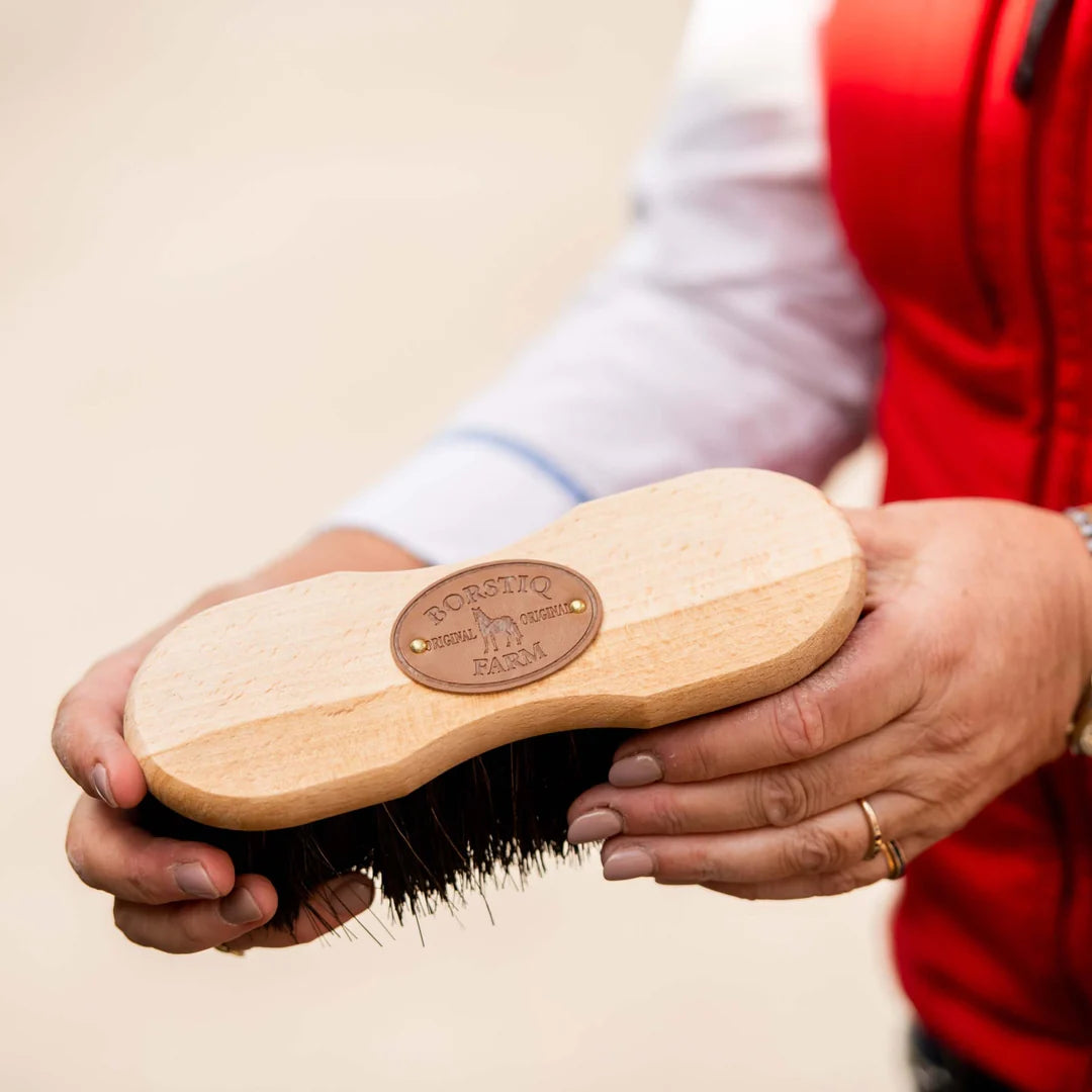 Borstiq Shaped Arenga Brush