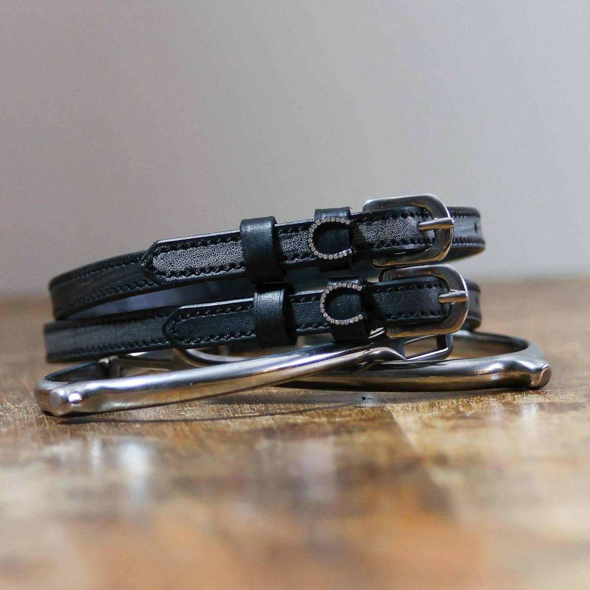 Dreamers & Schemers Spur Straps - Horseshoes