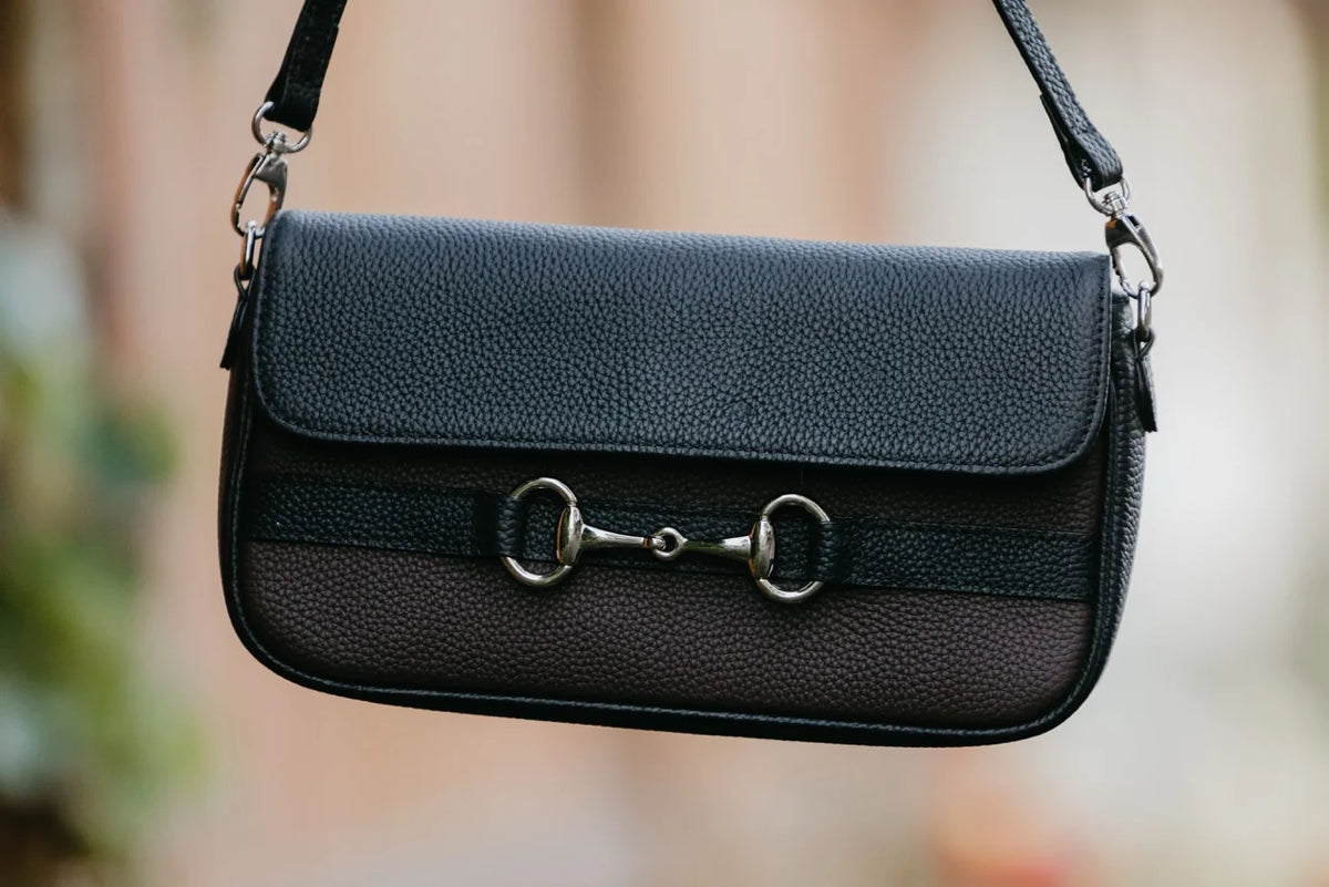 Tucker Tweed Wellington Pochette