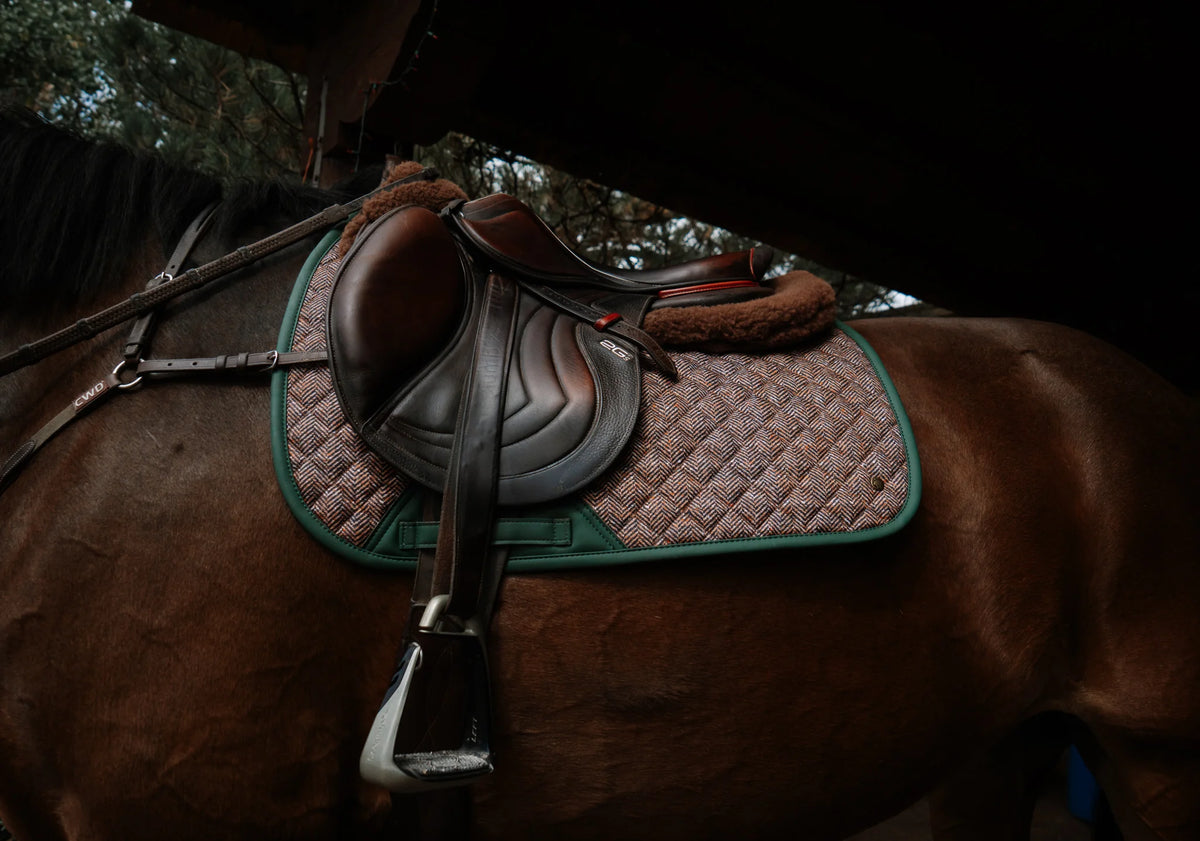 16 Cypress Merino Wool Fleece Half Pad - Black & Hickory