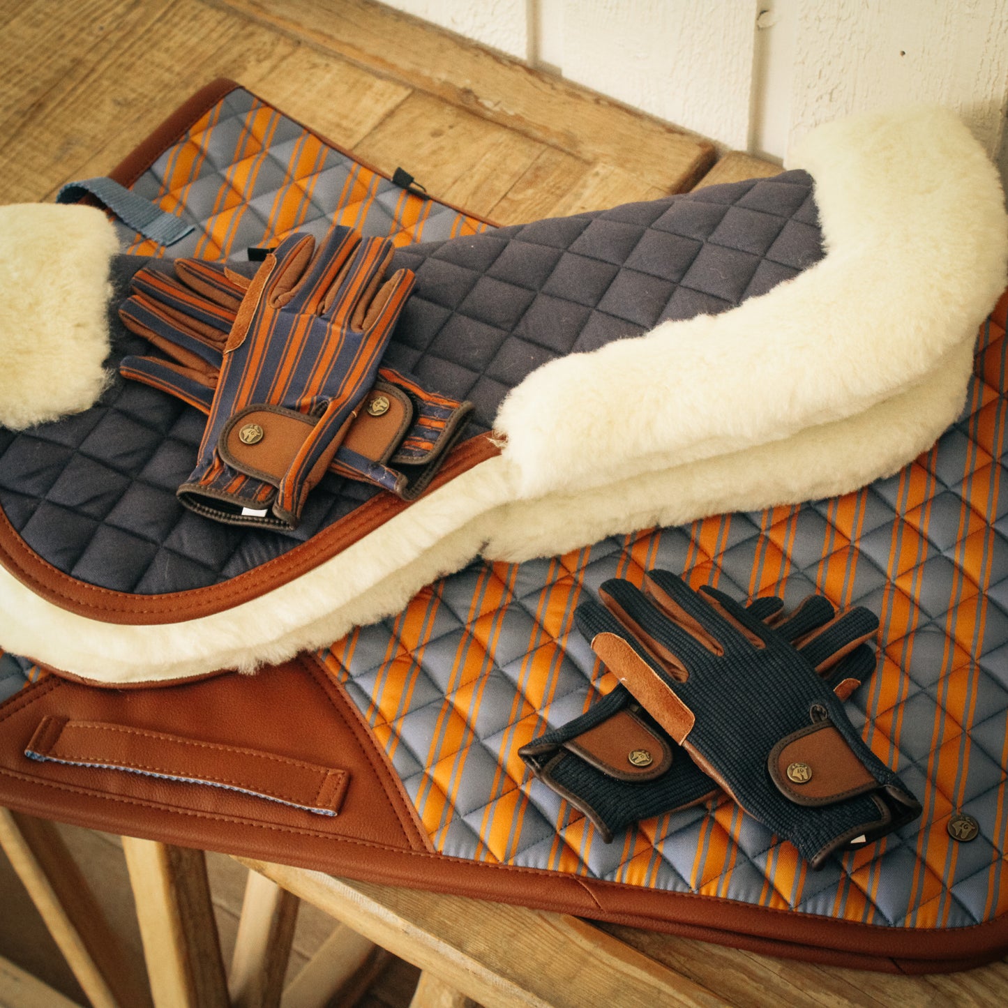 16 Cypress Riding Gloves - Black & Cognac