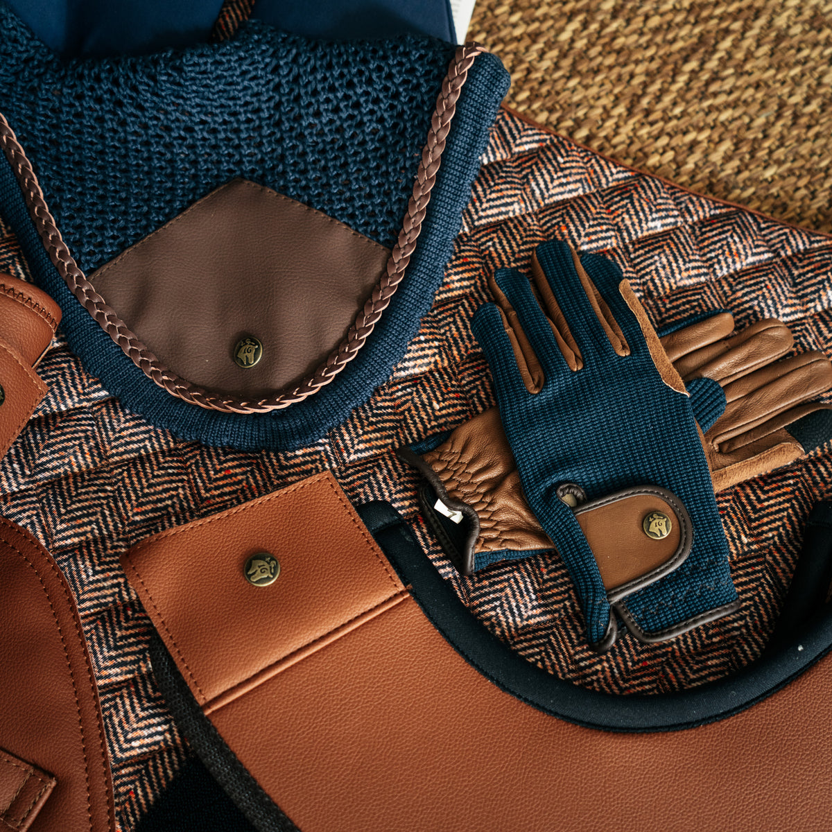 16 Cypress Riding Gloves - Navy & Cognac